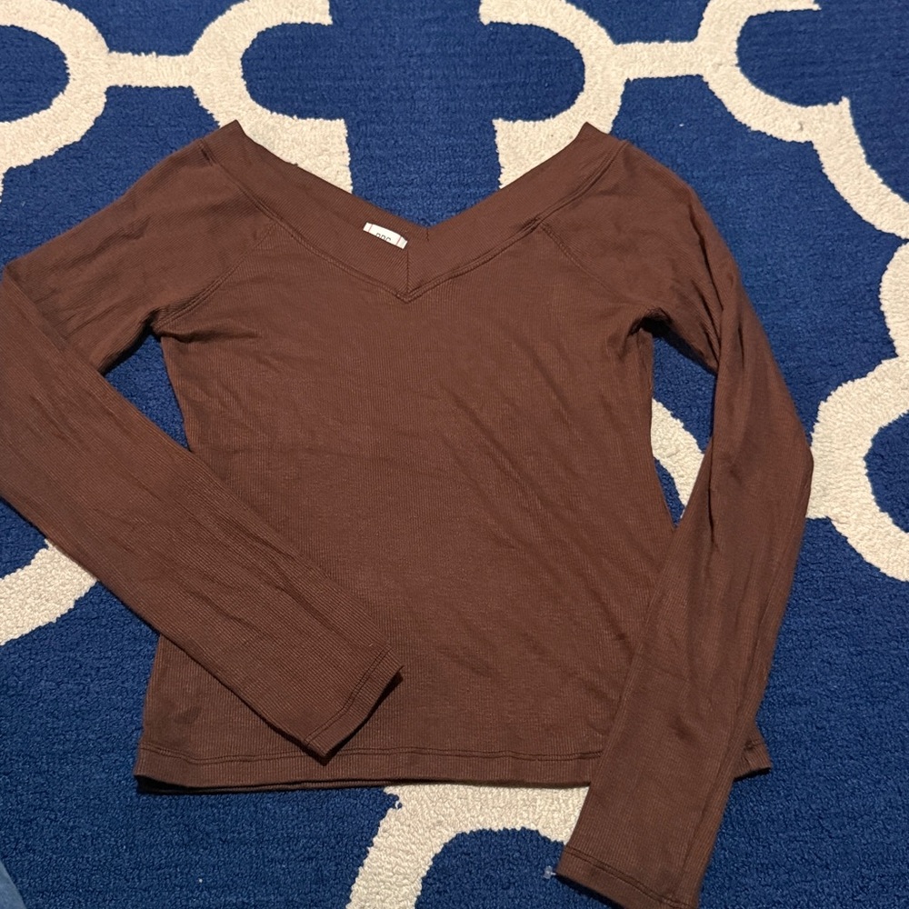 BDG Shannen Ribbed off the shoulder top - Picture 3 of 3